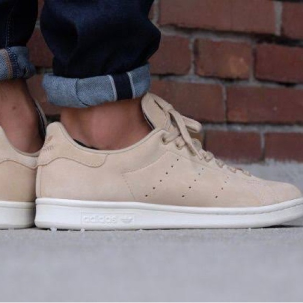 SUEDE BEIGE STAN SMITH
